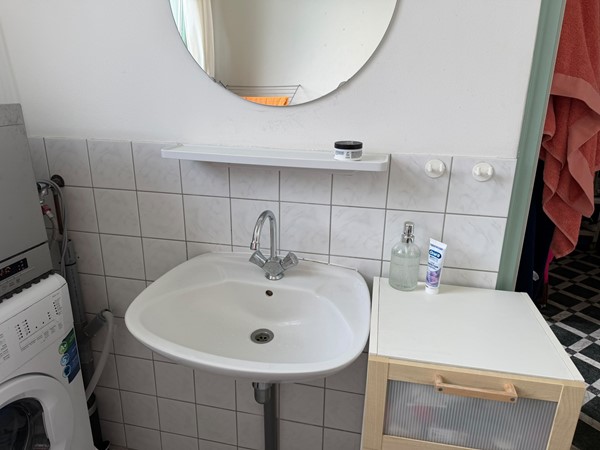 Foto - Verhuurd: Nieuwe Ginnekenstraat 27A, 4811 NM Breda